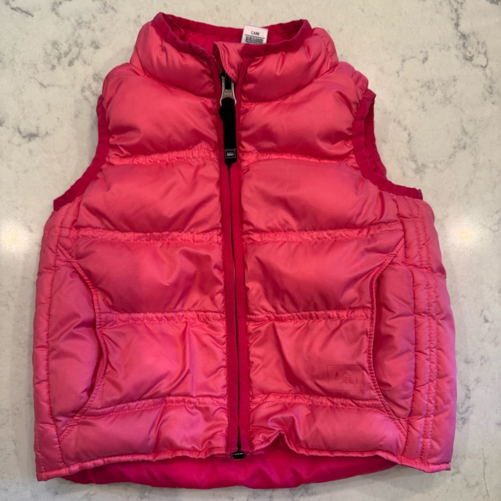 REI Girls Bright Pink Quilted Puffer Vest